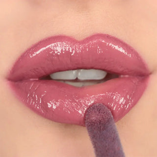 Makeup Revolution Pout Bomb Plumping Lipgloss - Sauce - Lip Gloss