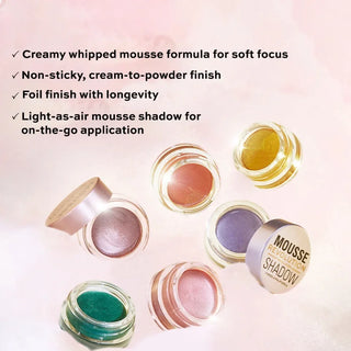 Revolution Mousse Shadow - Emerald Green - Eyeshadow